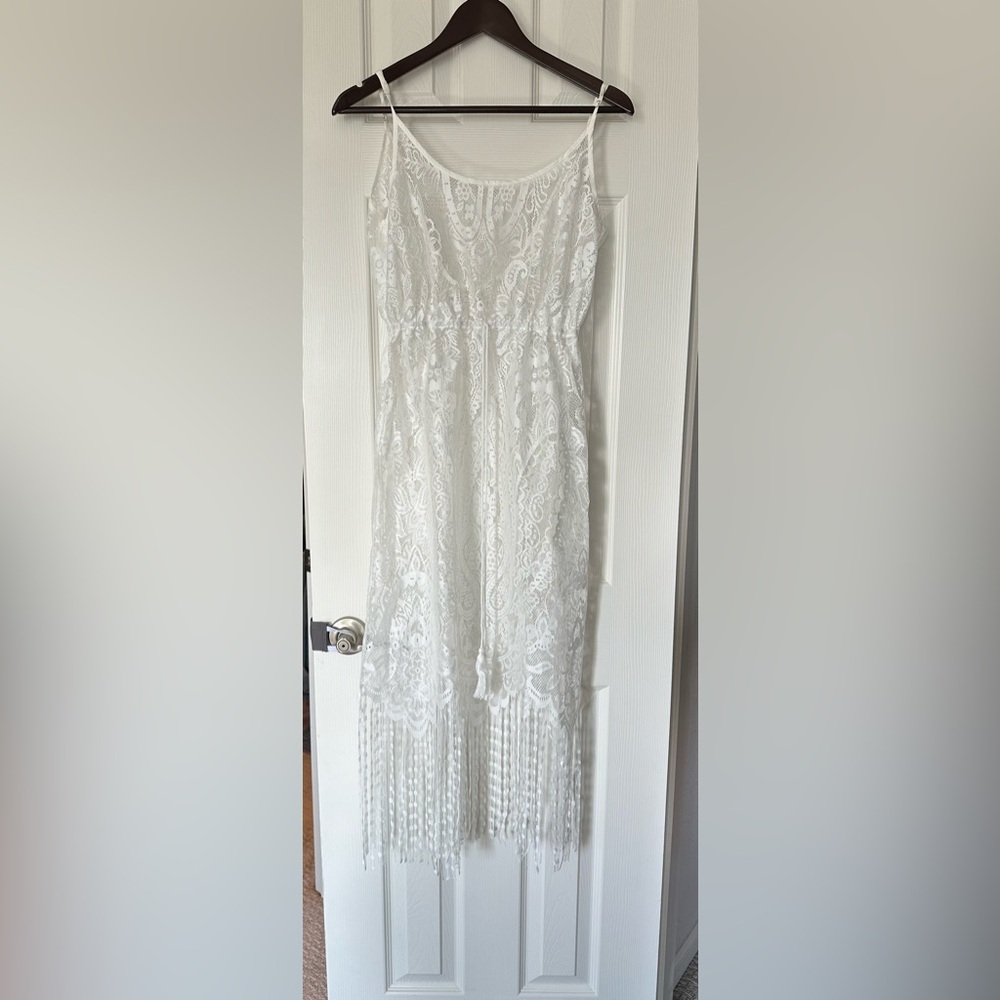 Lulu's Ivory Lace Strapless Dress